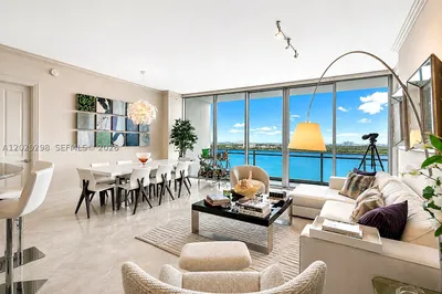 10295 Collins Ave #1606 1