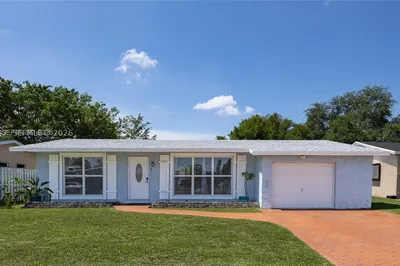 8350 NW 27th Pl 1