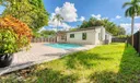 9350 NE 9th Pl Photo