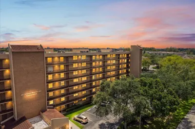 4550 NW 18th Avenue #406 1