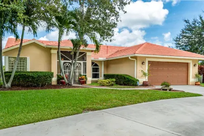 10850 Paso Fino Drive 1