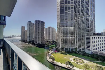 200 Biscayne Blvd Way #1408 1