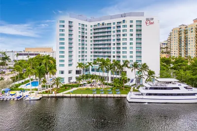 2670 E Sunrise Boulevard #903 1