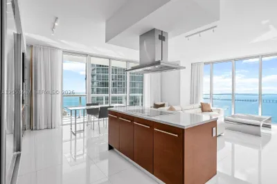 485 Brickell Ave #4410 1