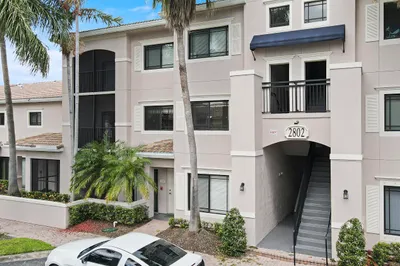 2802 Sarento Place #204 1