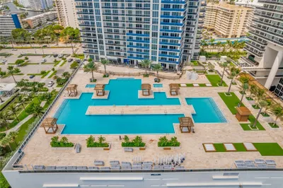 1850 S Ocean Dr #706 1
