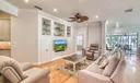 118 E Hampton Way Photo