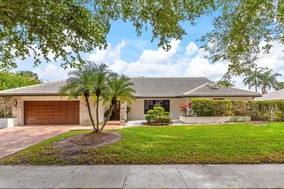 264 Deer Creek Woodlake Circle 1