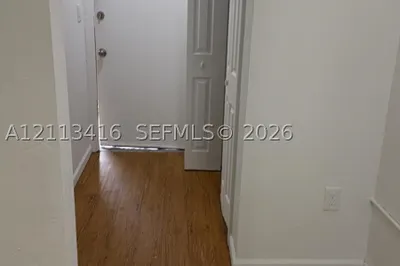 6321 Pembroke Rd #3 1