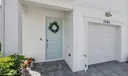 5747 SE Edgewater Circle Photo