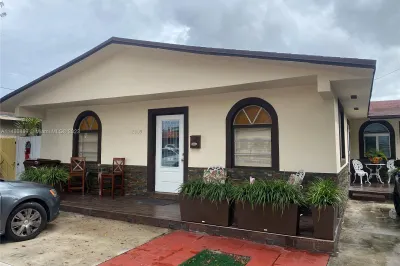 3609 Palm Ave 1