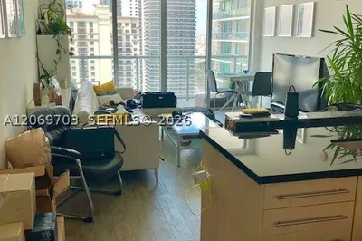 79 SW 12 #3611 1