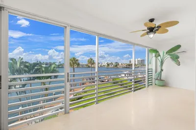 951 Spanish Circle #346 1