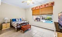 190 E Hampton Way Photo