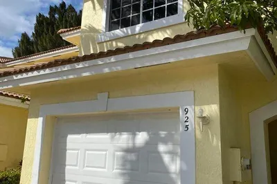 925 Imperial Lake Road 1