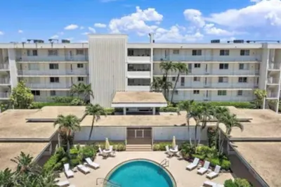 350 S Beach Road #403 1