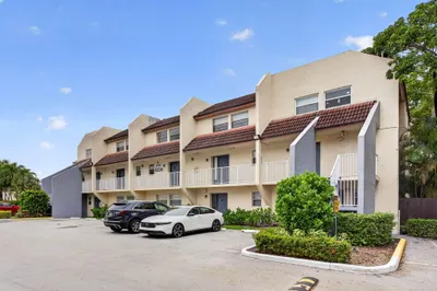 3760 NW 115TH Avenue #1-4 1