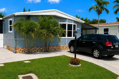 20413 SW 55 Court 1