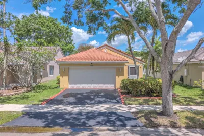 1600 Salerno Cir 1