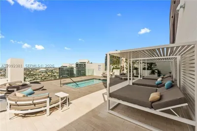 1010 Brickell Ave #4503 1