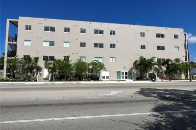 2311 NW 22nd Ave #405 1