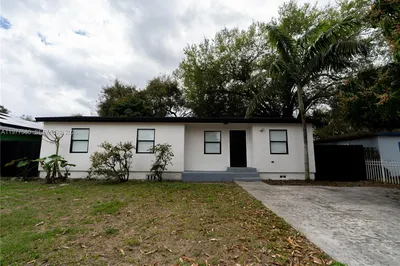 2250 NW 154th St 1