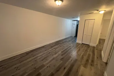 242 NW 14TH Street #2 1
