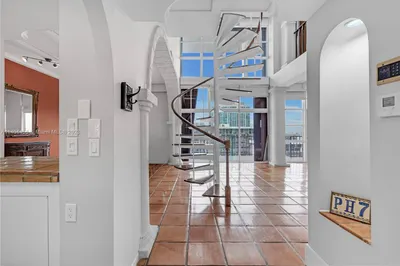 1865 Brickell Ave #APHVII 1