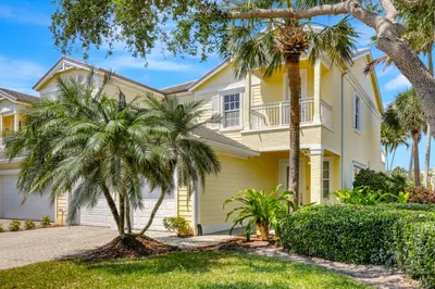 1907 Mariner Bay Boulevard 1