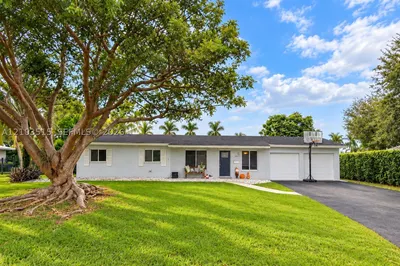 11802 SW 106th Ave 1