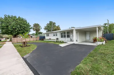 3160 SW 20th Court 1