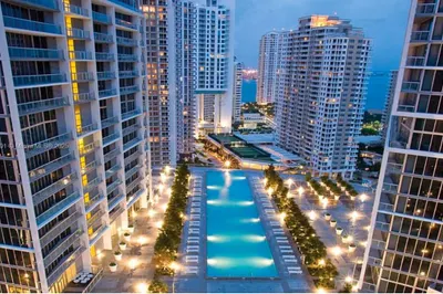 495 Brickell Ave #3706 1