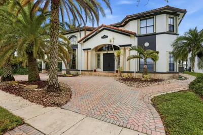 18662 SW 17th Court 1