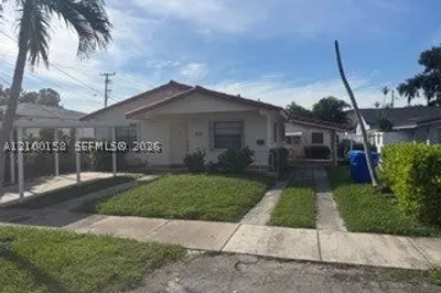 3404 SW 14th St 1
