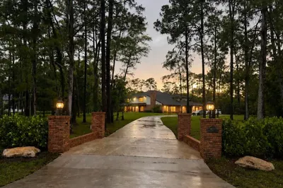 14780 Draft Horse Lane 1