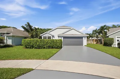 14 Heather Trace Drive 1