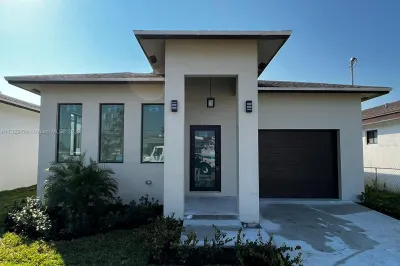 727 NW 7th Street 1