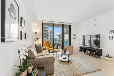 1010 Brickell Ave #2309 1