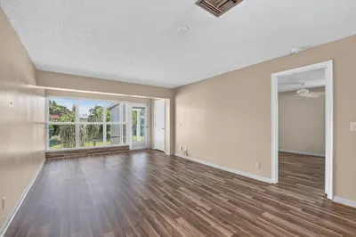2901 SW 15TH Street #204 1