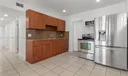 33 E 60th St #B Photo