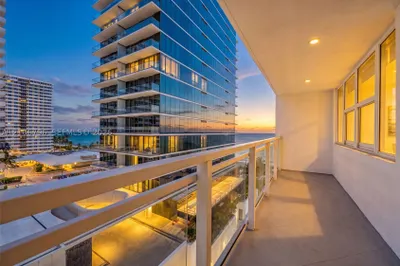 2030 S Ocean Dr #723-A 1