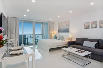 5445 Collins av #1730+1232+1424+928+724 1