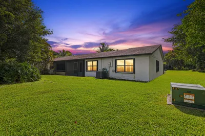 10 Seneca Court 1
