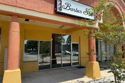 950 N Courtenay Parkway #13 1