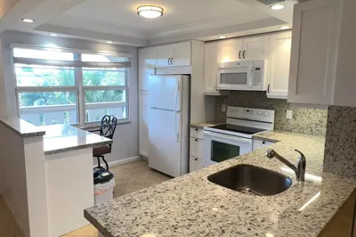 2202 Lucaya Bend #C4 1