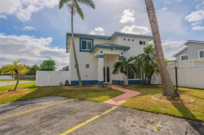 18662 NW 56th Ave 1