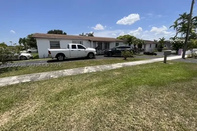 11370 SW 224th St 1