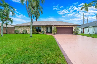 1250 NW 76th Ave 1