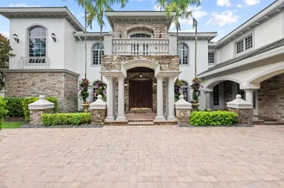 8950 NW 70th Court 1