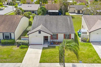 2363 SE Breckenridge Circle-1